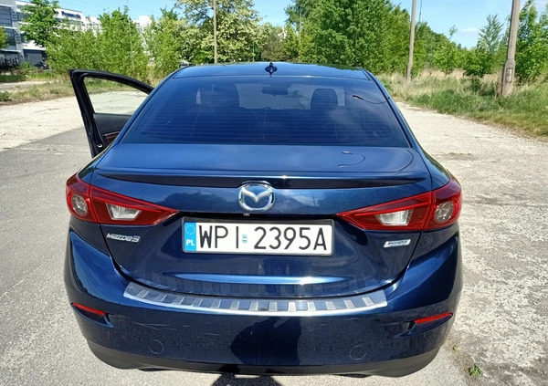 Mazda 3 cena 57900 przebieg: 80778, rok produkcji 2017 z Piaseczno małe 191